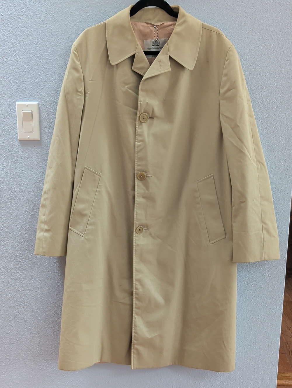 Aquascutum Aqua 5 Men's Classic Beige Single-Breasted Trench Coat